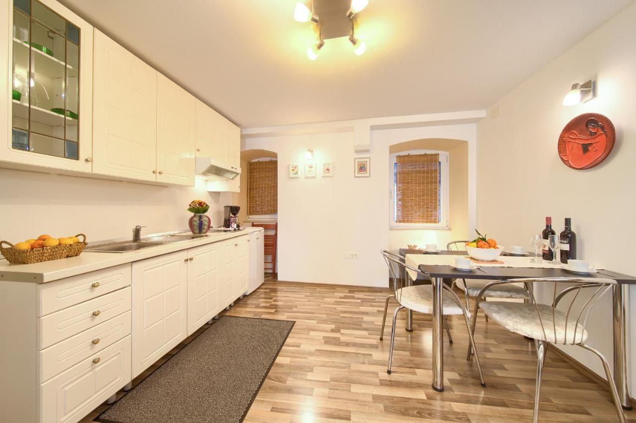 Apartment City Center Fiume Esterno foto